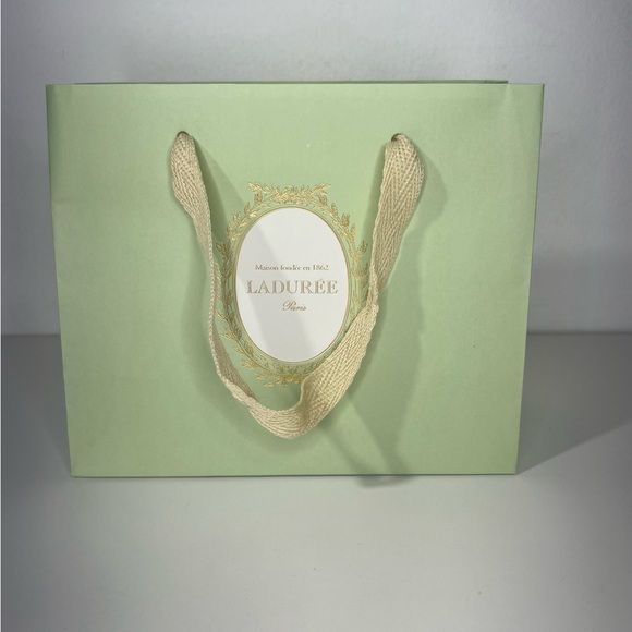 Laduree Paris Macaroons Decorative Framable Shopping Gift Bag - Picture 2 of 8